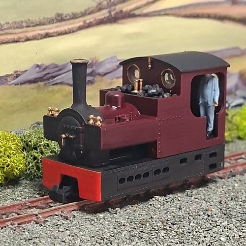 Oo9 009 steam locomotive with - oo9/009,