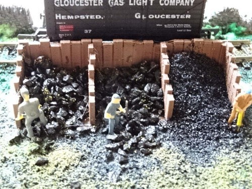 Coal staithe bunker - coal,